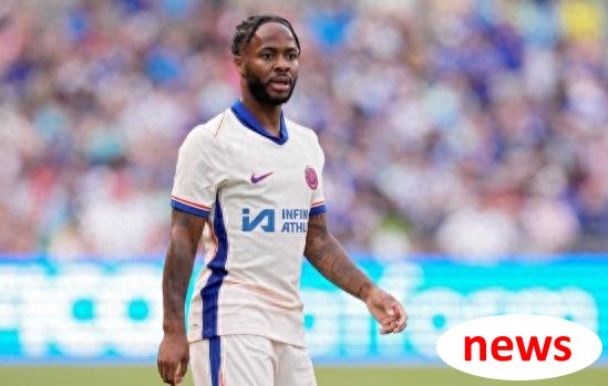 Ký kết các cầu thủ Premier League nghiện! Naples yêu Sterling
